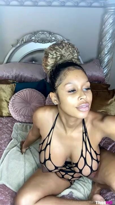 Theyloveherstori leaked pregnant masturbation
