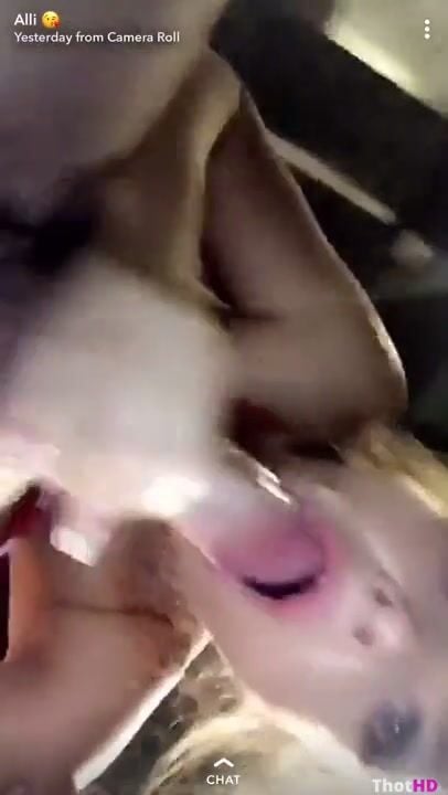 Allison Parker outdoor blow & facial leak