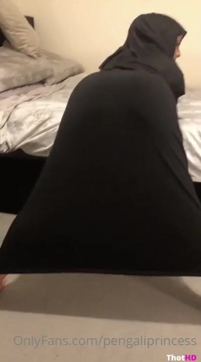 Yasmina Khan aka PengaliPrincess ONLYFANS Leaks 6