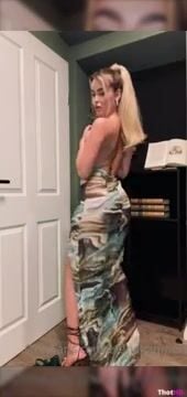 Elena Kamperi Strip ONLYFANS