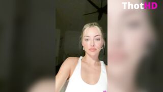 Lindsey Pelas Friday Live Stream ONLYFANS