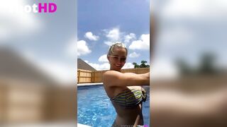 Lindsey Pelas Live Pool Nude OF