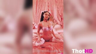 Kristen Hancher Masturbate only fans