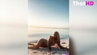 Iggy Azalea Nude Beach Photo Shoot ONLYFANS