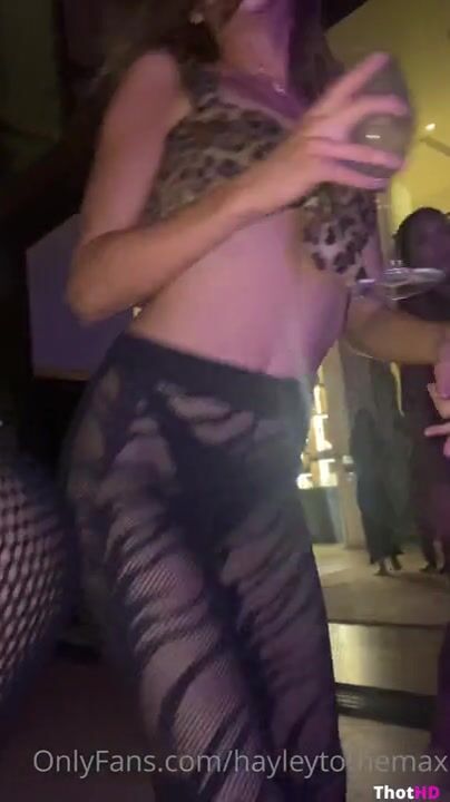 Hayleytothemax aka Hayley Maxfield ONLY FANS Leaks Video 8