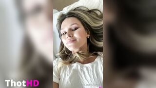 Kinsey Wolanski Braless OF