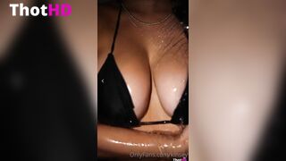 Kinsey Wolanski Showering Video ONLYFANS