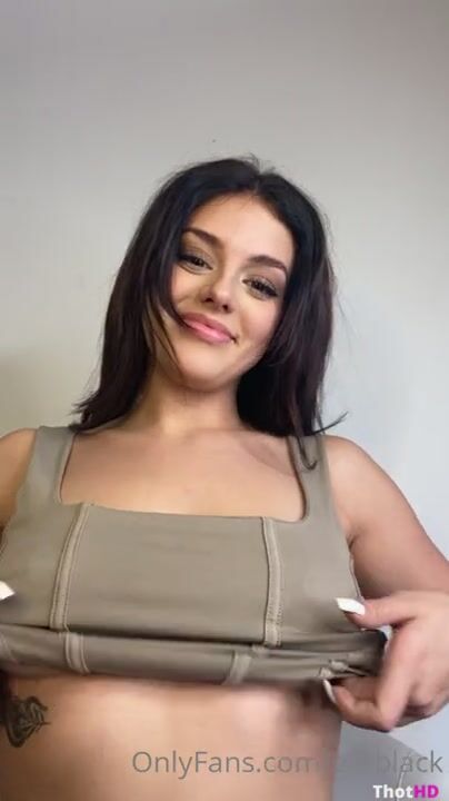 Emily Black Leaks only fans Video 15