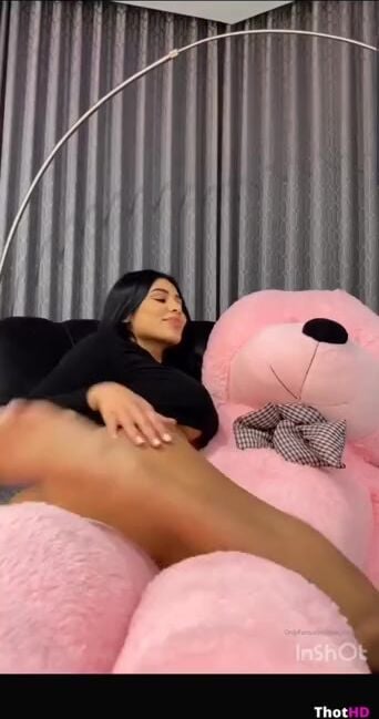 Mia Francis Teddy Bear Grind ONLY FANS