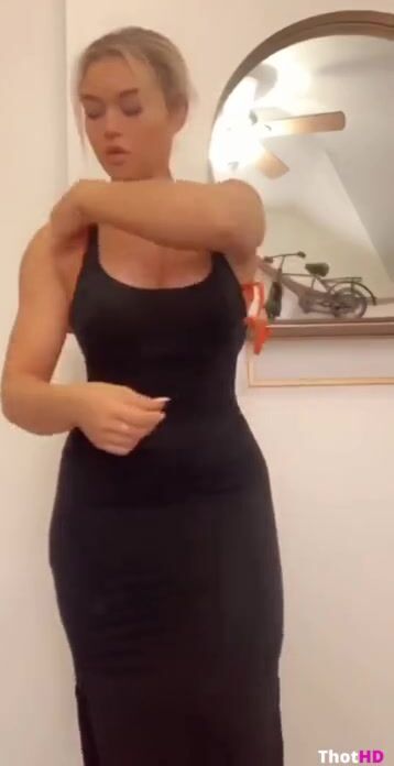 WoodBabee ONLY FANS Leaked 18