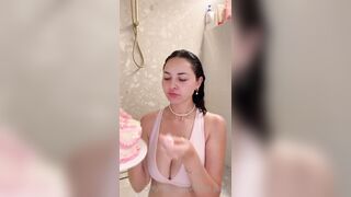 Anna Paul Shower Messy Dildo Bj
