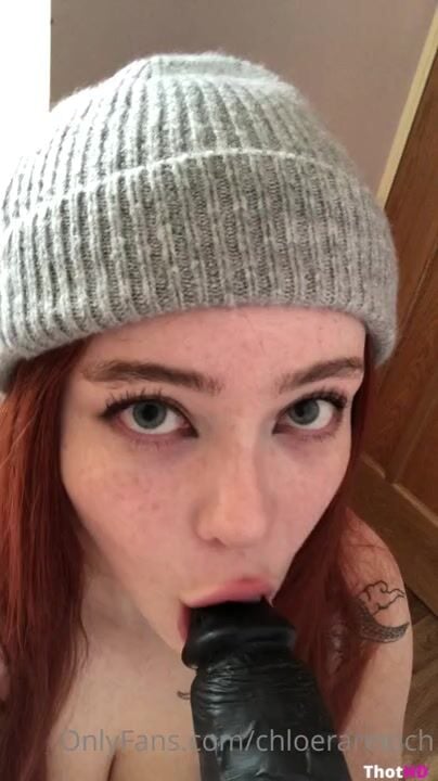 Chloerannoch BIG BLACK COCK Dildo Suck