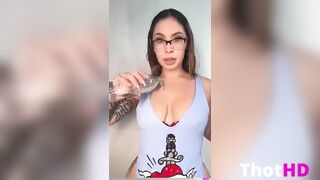 Blahgigi Huge Booty Walk OF