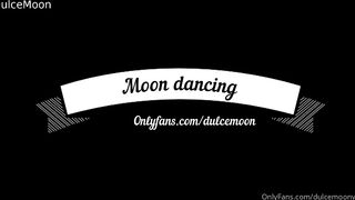 DulceMoon Dildo Ride OF